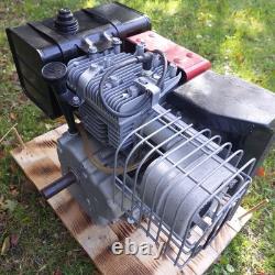11 HP Briggs and Stratton Industrial Plus Engine