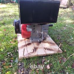 11 HP Briggs and Stratton Industrial Plus Engine