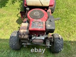14 HP Briggs & Stratton OHV Engine On Murray Lawn Tractor