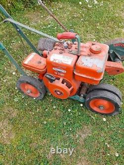 A Vintage Petrol Engine Power Trim Lawn Edger Runs Well 3HP Briggs & Stratton