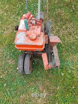 A Vintage Petrol Engine Power Trim Lawn Edger Runs Well 3HP Briggs & Stratton