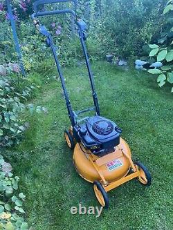 AS 470 18 Petrol Mulching Lawn Grass Mower. Briggs And Stratton Engine