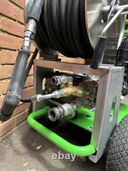 Alpha 4 Pressure Washer Full Set Up. Commercial Grade Petrol Briggs & Stratton