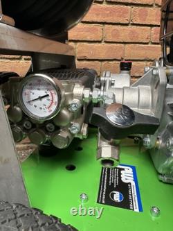 Alpha 4 Pressure Washer Full Set Up. Commercial Grade Petrol Briggs & Stratton