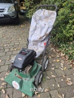 Billy Goat Leaf Vacuum With Briggs & Stratton Engine