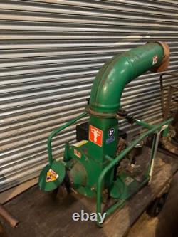 Billy goat debris loader with Briggs and Stratton