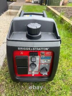 Briggs & Stratton 030801 Petrol Portable Inverter Generator Ultra Quiet P2400