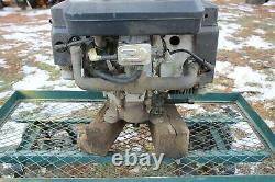 Briggs & Stratton 18 HP Opposed Twin Vertical Shaft Mower Engine Motor 422707