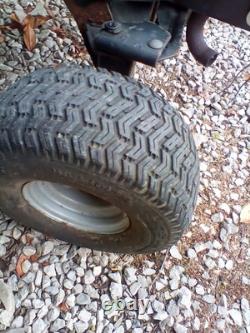Briggs & Stratton 18hp Intek engine fitted to Simplicity Regent ride on mower