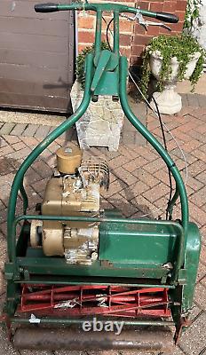 Briggs & Stratton 206cc vintage petrol lawnmower not tested so spares or repair