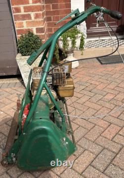 Briggs & Stratton 206cc vintage petrol lawnmower not tested so spares or repair