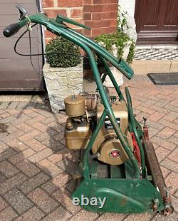 Briggs & Stratton 206cc vintage petrol lawnmower not tested so spares or repair