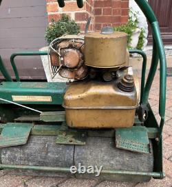 Briggs & Stratton 206cc vintage petrol lawnmower not tested so spares or repair