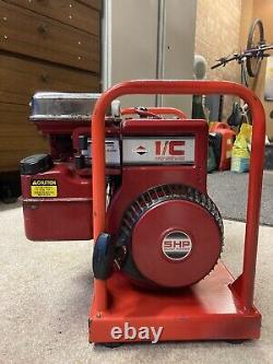 Briggs & Stratton 2kva generator, 110v & 240v