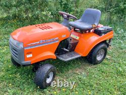 Briggs & Stratton 5210 EX very low hours / Husqvarna CTH 155 mower tractor