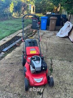 Briggs & Stratton 675iS Series engine with Instart Petrol Lawnmower Derby Pickup