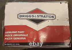 Briggs & Stratton 809011 Carburetor Assy 807918 808251 807264 Open Box OEM