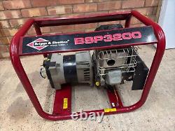 Briggs & Stratton BSP300 petrol generator (110v and 240v 2.7kW)