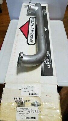 Briggs & Stratton Exhaust Manifold 841681 OEM Packaging NEW Z1A