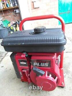 Briggs & Stratton Industrial Plus & MeccAlte Generator AP102/2 2.5KV NEW UNUSED