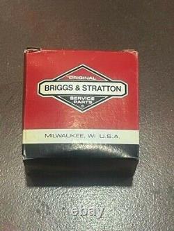 Briggs & Stratton Piston Assembly Standard Bore P/N 299085 NOS