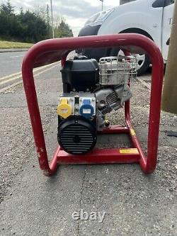 Briggs & Stratton Used Petrol Generator