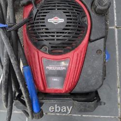 Briggs and Stratton 3000 Psi 5HP Petrol Pressure washer Jet Wash