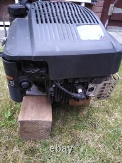 Briggs and Stratton 5 HP Rotary Lawnmower Recoil Pull Start
