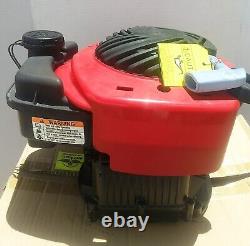 Briggs and Stratton 9P702-0007-F1, 550 Series OHV Vertical Shaft Engine, Used