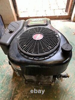 Briggs and Stratton Sabre 17HP. Parts or Repair