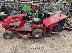 Countax C400H Ride On Sit On Mower With Collector Box Briggs and Stratton