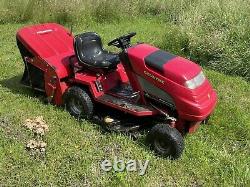 Countax C400H Ride on mower Lawn Tractor 38 IBS Briggs & Stratton 14HP