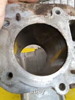 Cylinder crankcase block and sump closure plate Briggs Stratton 407777 18HP