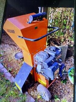 Echo Bearcat SC3342 Wood Chipper/Shredder Briggs & Stratton 342 Cc Petrol