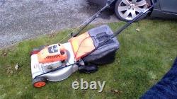 Flymo Briggs & Stratton Self-Propelled Petrol Mower Power Roller+Grass Bag VG