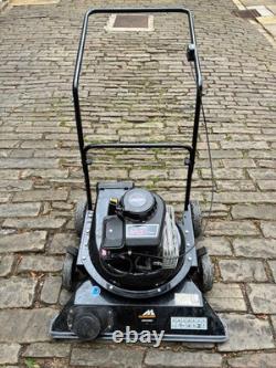 Garden Vacuum Petrol, Wheeled 76cm