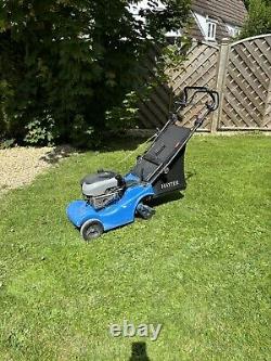 Hayter Harrier 41 self propelled lawn mower with rear roller, Briggs & Stratton