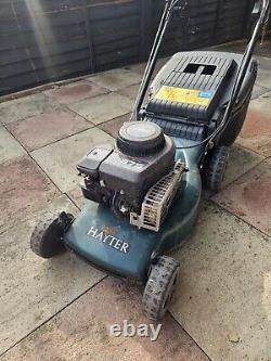 Hayter Petrol Lawnmower Briggs & Stratton Sprint 375 Engine. Excellent Condition