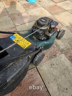 Hayter Petrol Lawnmower Briggs & Stratton Sprint 375 Engine. Excellent Condition