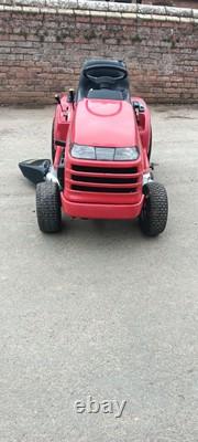 Honda 4514 Hydrostatic twin Cylinder ride On Lawnmower Side discharge
