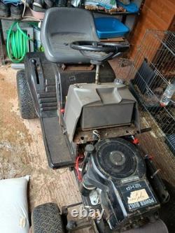 Husqvarna LT112 Ride-On Lawn Mower Briggs & Stratton 12hp Engine