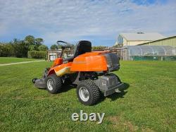 Husqvarna R216 rider with a 103cm cutting deck. Briggs and Stratton engine. VGC