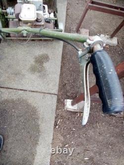 JP Simplees Vintage Cylinder Lawnmower Briggs and Stratton Engine