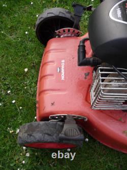 Lawn Mower CHAMPION Briggs & Stratton 150cc engine no grass box