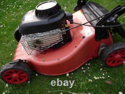 Lawn Mower CHAMPION Briggs & Stratton 150cc engine no grass box