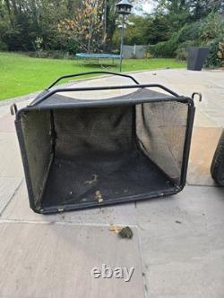 Lawnflite 603 ride on lawnmower 12.5 hp Briggs & Stratton engine, working