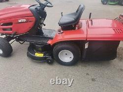 MTD 125/92 Ride On Mower. Sit on lawn tractor mower. Briggs and stratton