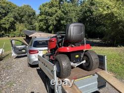 MTD Optima LG200 H Ride on mower- Briggs & Stratton V Twin 20HP Superb MTD Optima LG200 H Ride on mower- Briggs & Stratton V Twin 20HP Superb