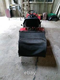 MTD Ride on Lawnmower RH115 Lawn Tractor 11.5 hp Briggs and Stratton engine