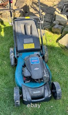 Makita Petrol Lawnmower PLM4616 Briggs & Stratton 158cc Works Brilliantly